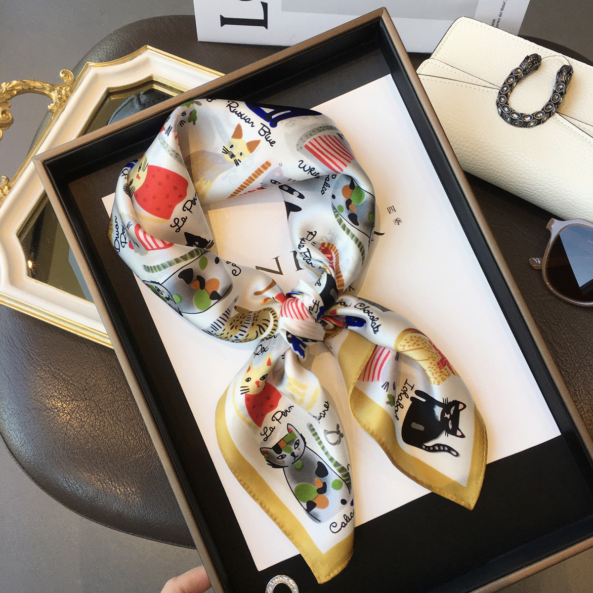 Luxury Brand 2023 Silk Square  - Silk Tie Striped 评论和价格